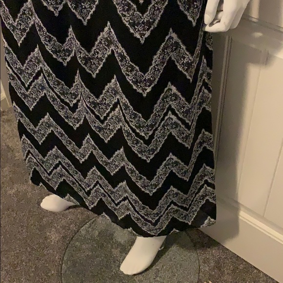 Sami & Jo beaded maxi dress - Picture 3 of 4